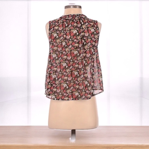 Express Floral Sleeveless Blouse l SIZE XS - Picture 2 of 5